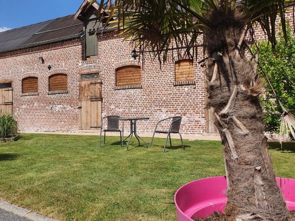 Le Petit Manoir D'Hebuterne Daire Dış mekan fotoğraf